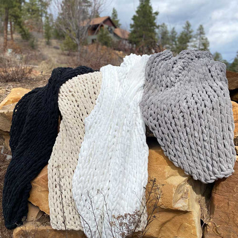 Infinite Chunky Knit Blanket | Minky | Big – Mist